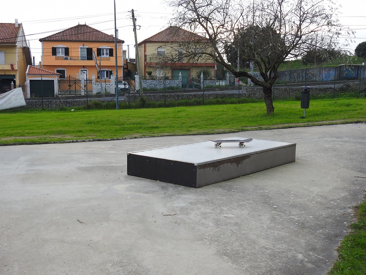Santa Iria de Azoia skatepark